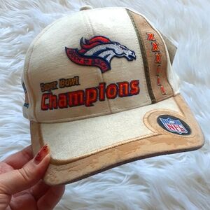 Vtg Denver Broncos Tan Superbowl Champions Snapback Logo Athletic 1999
